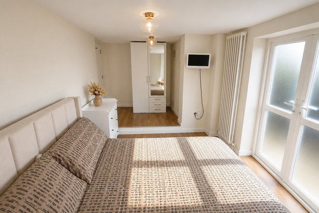 Shotts House,3, The Crescent, Sidcup photo 4