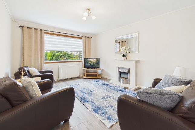 35, Rashiehill, Erskine photo 3