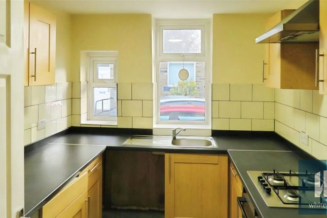 4, Victoria Road, Bailiff Bridge photo 2