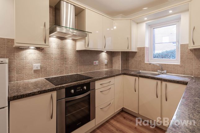 130 Campbell Drive, Cardiff photo 3