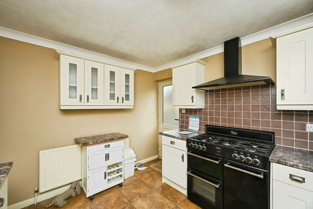Hardstaff Close, Nottingham photo 4
