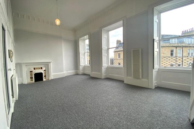 Flat 5, 8, Portland Place, Bath photo 2