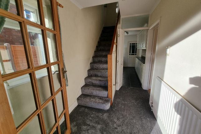 74, Cromwell Road, Rugby photo 2