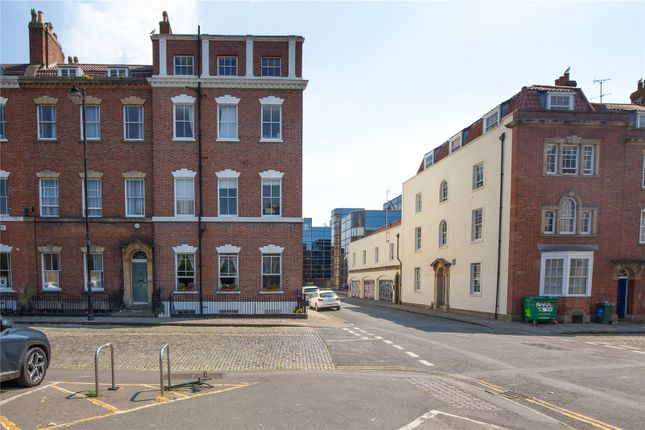 Thumbnail Detached house for sale in Brunswick Square, Bristol