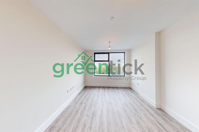 44, The Bays, The Stow, Harlow photo 5