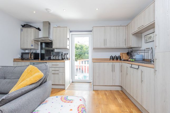 Flat 1B, 8, Ethelbert Road, Kent photo 4