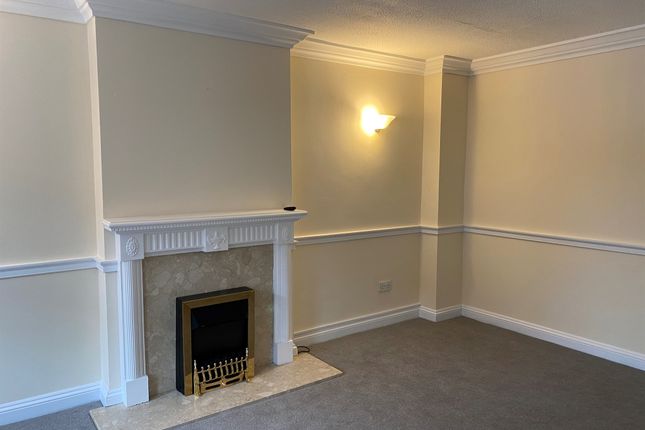 6, Saffron Walk, Stratford-Upon-Avon photo 2