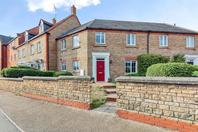 3-bed house on 1, Nine Arches Way, Kettering, £280,000
