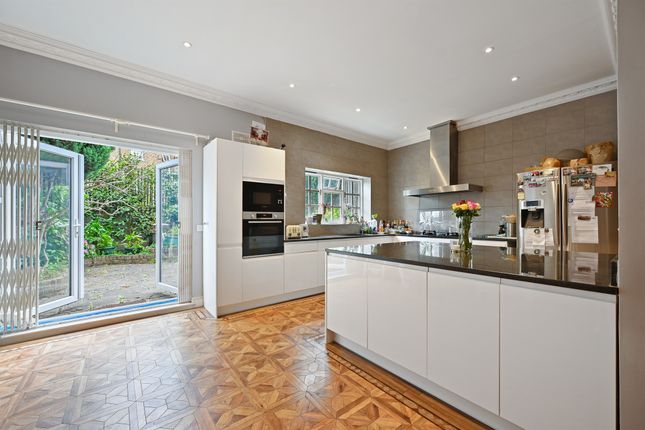 14, Poplar Grove, London photo 4