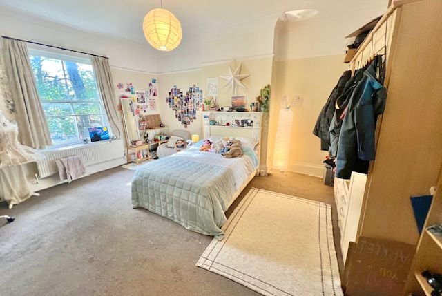 Headingley Lane Hyde Park, Leeds photo 5