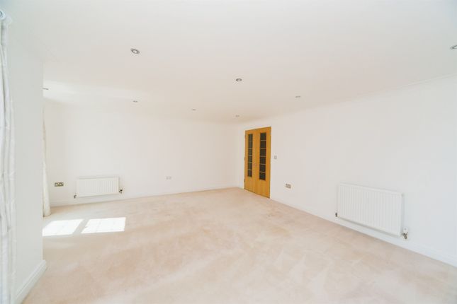 Flat for sale in Jasmine Way, Bexhill-On-Sea