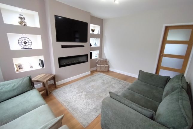 8, Long Lane, Stoke-on-Trent photo 5