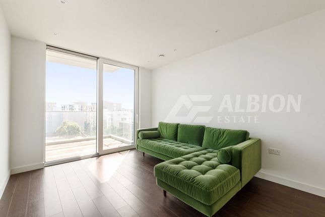 1-bed flat on 46, Kingly Building, 18 Woodberry Down, London, £499,000