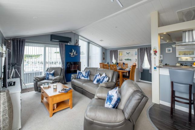 Trafalgar Heights 1A, Nodes Point Holiday Park, Ryde photo 4
