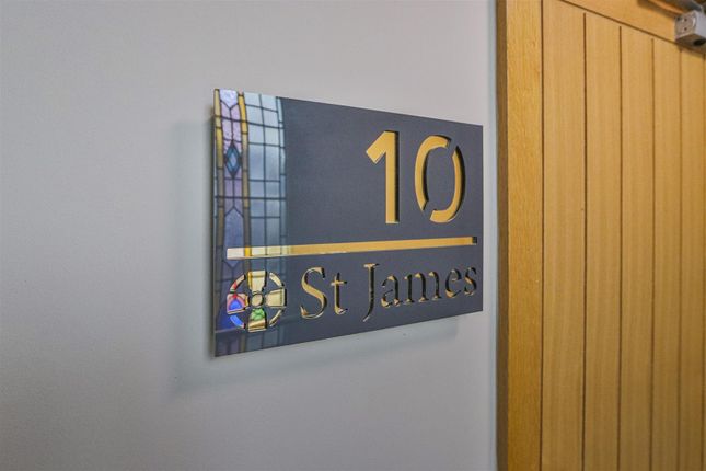 St James Church 10-10.Jpg