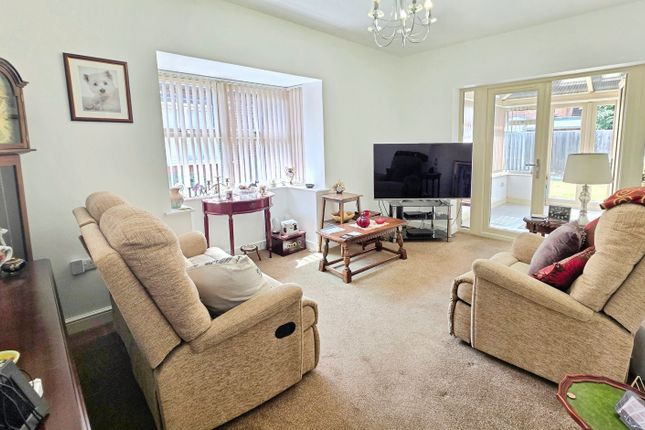 28, Barnatt Way, Heckington photo 3