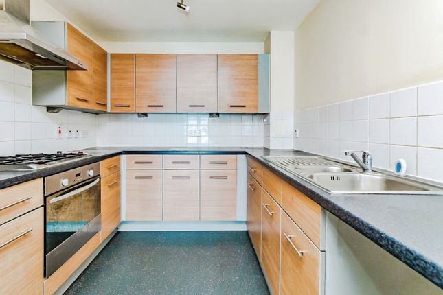 Flat for sale in Cygnus Court, 850 Brighton Road, Purley