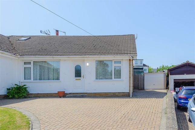 3-bed semi-detached on Toddington Crescent Bluebell Hill Village, Chatham, £248,000