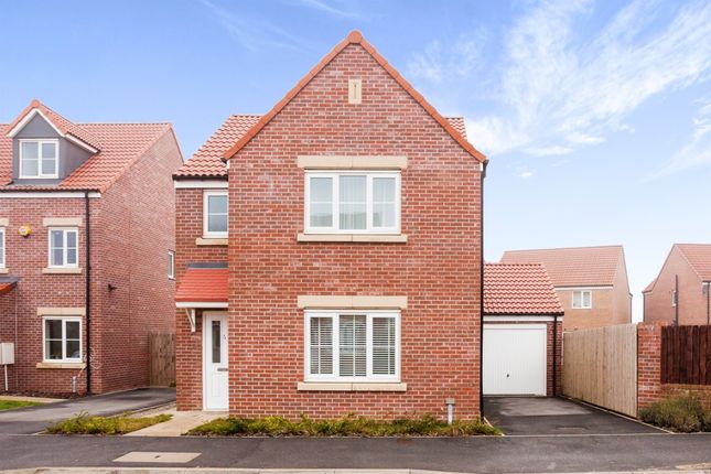 3-bed detached on 14, Sintering Crescent, Wakefield, £330,000