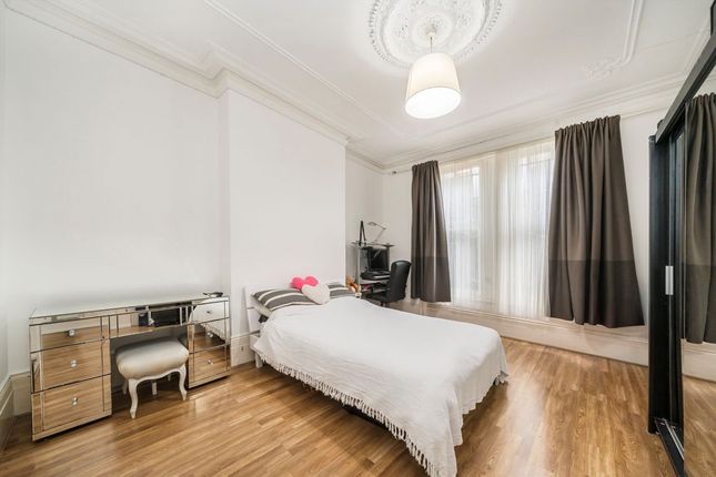 16A, Elder Avenue, London photo 4