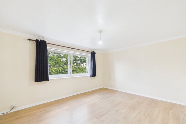 109, Edgar Road, Middlesex photo 2