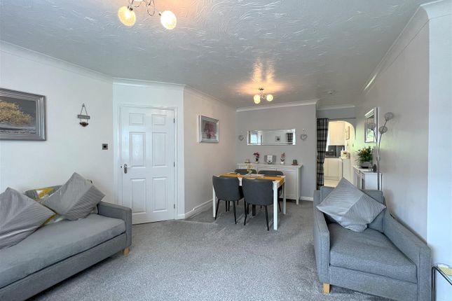 Apartment 11, Westholme Close, Congleton photo 4