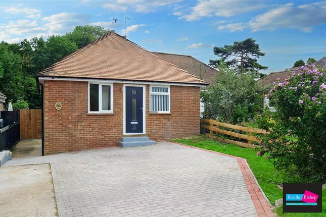 Thumbnail Semi-detached house for sale in Tudor Road, Kennington, Ashford, Kent