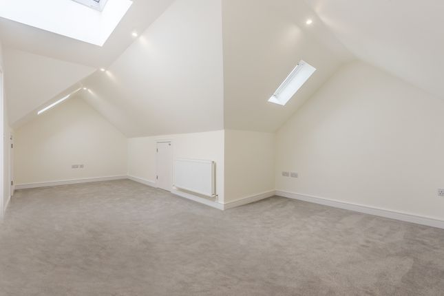 6, Portland Yard, Bishopric, Horsham photo 3