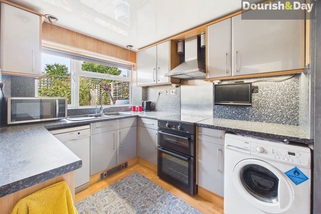 6 Elton Way, Stafford photo 2