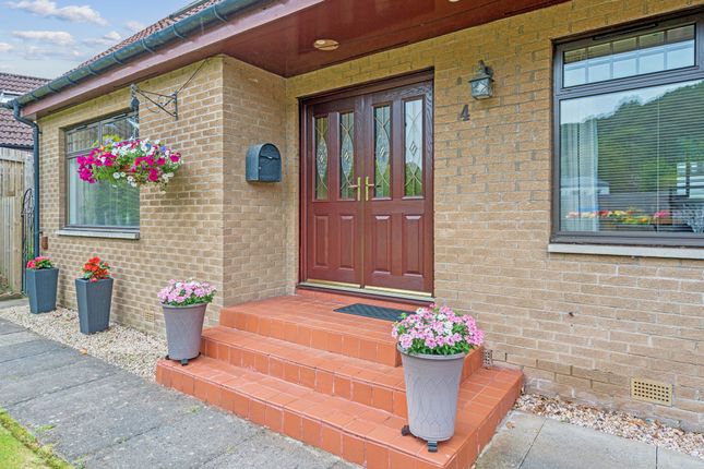 4 St. Thomas Well, Stirling photo 2