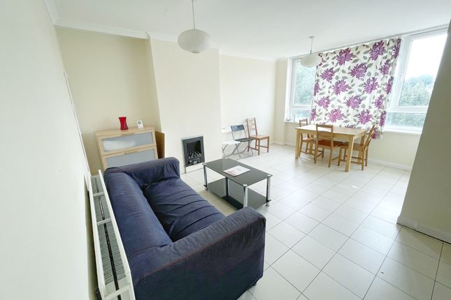 Thumbnail Flat to rent in Manchester Road, London