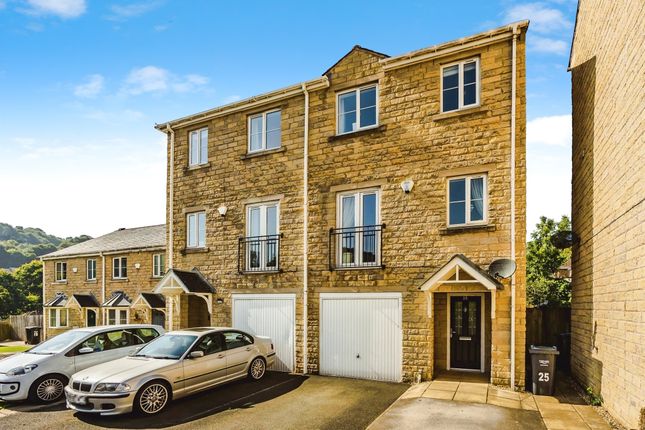 Thumbnail Semi-detached house for sale in Heatherdale Close, Halifax