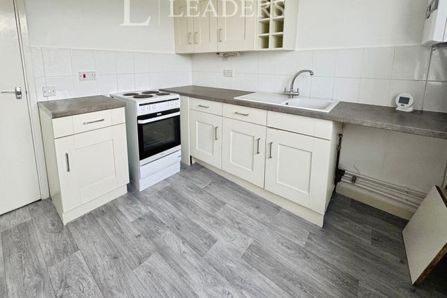 Valley Park Drive, Waterlooville photo 4