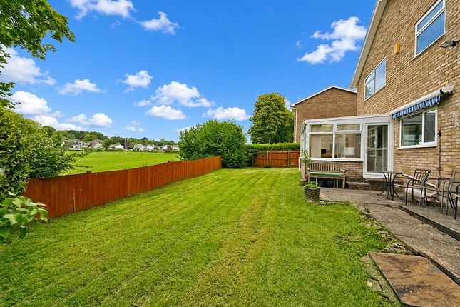 34, The Verlands, Cowbridge photo 2