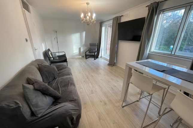 Thumbnail Flat to rent in Wavel Place, London
