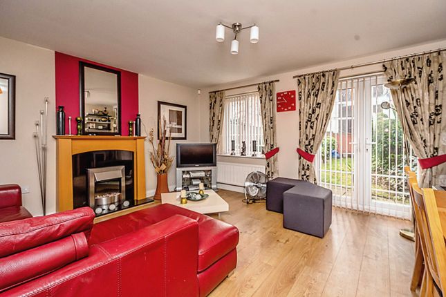 28, Upton Green, West Midlands photo 2