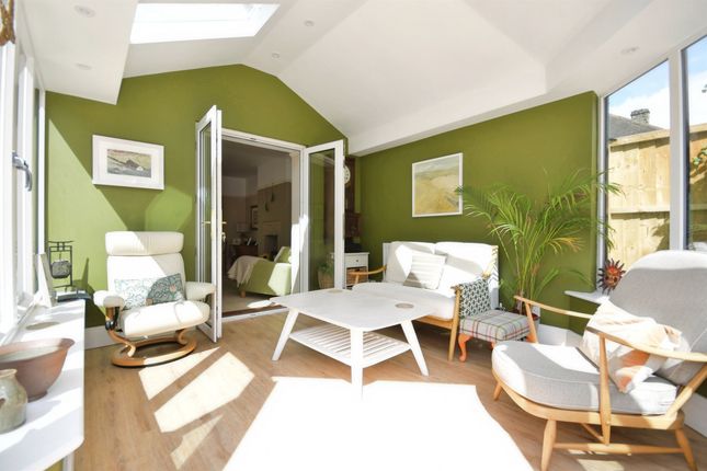 Wynncroft, Baslow Road, Bakewell photo 4