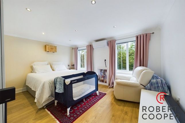 112, Coleridge Drive, Ruislip photo 4