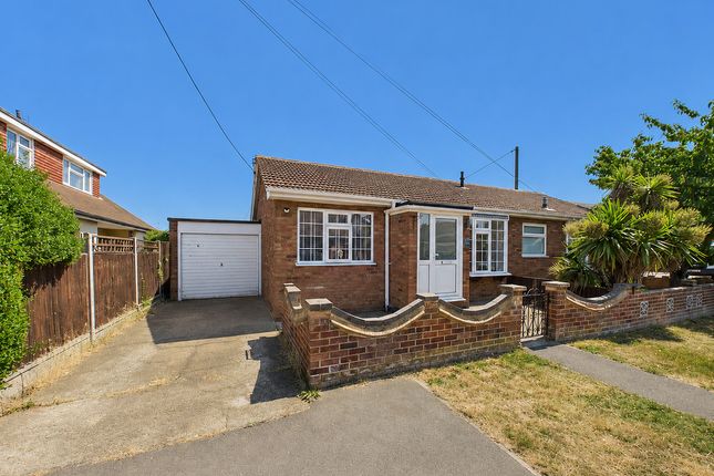 1-bed house on 22, Borrett Avenue, Canvey Island, £250,000