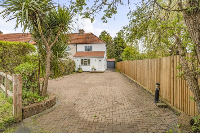 Thumbnail End terrace house for sale in Oxenhill Road, Kemsing, Sevenoaks, Kent