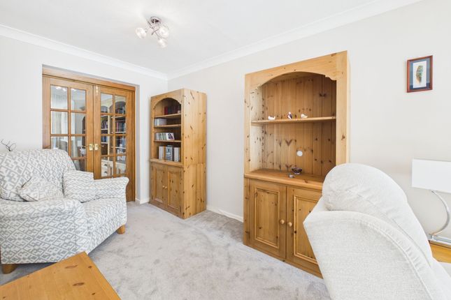 26 Loxley Green, Hull photo 4