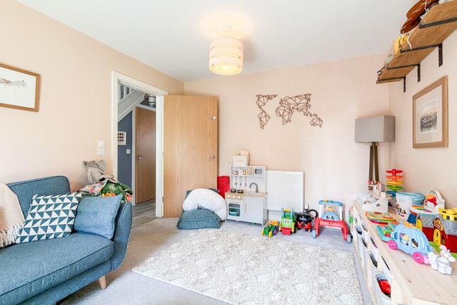 44, Oakhill Drive, Bristol photo 4