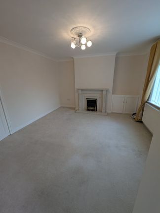 402 Ormskirk Road, Skelmersdale photo 4