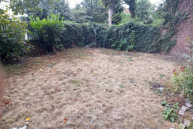 Reed Road, Tottenham, N17,N15, N18, N22,E17  photo 5