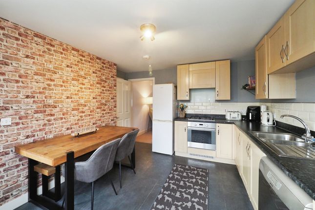 17, Sweet Leys Way, DERBY photo 4