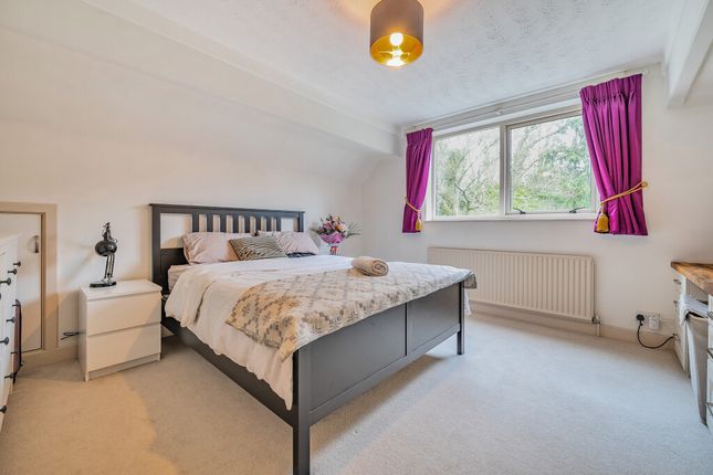 Terraced house for sale in The Warren, Caversham, Reading, Berkshire