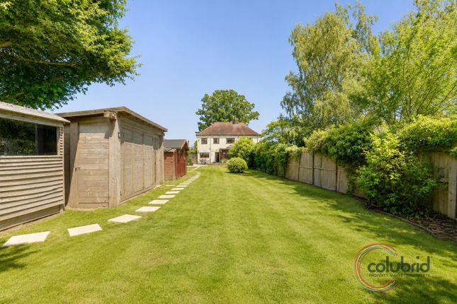 109, Brock Hill, Wickford photo 3