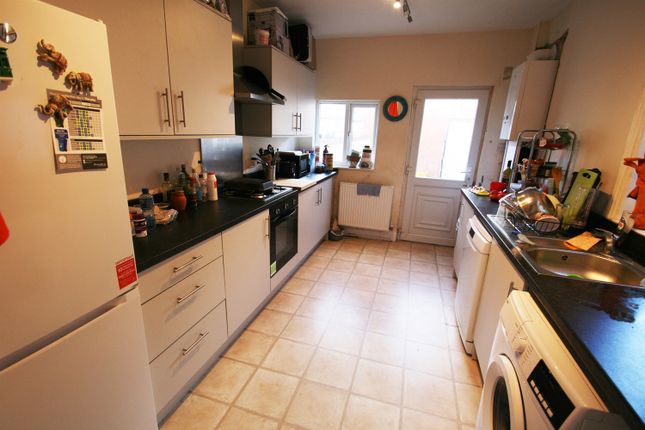 Terraced house to rent in Guildford Place, Heaton, Newcastle Upon Tyne