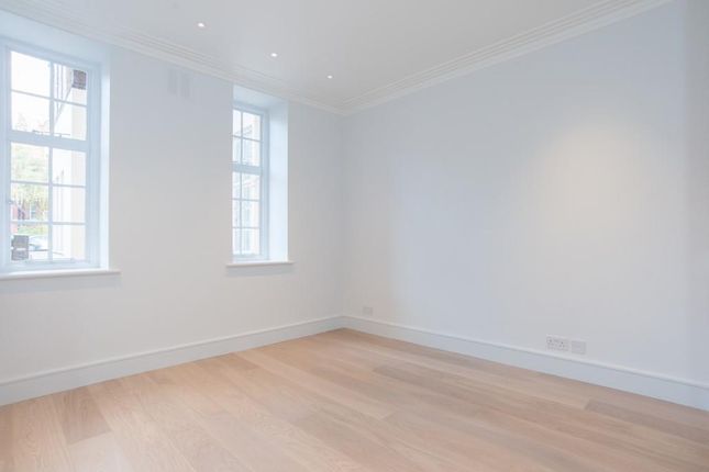 *3, Westchester Drive, London photo 5