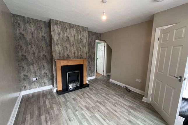 41, Mayland Avenue, HULL photo 3
